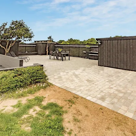 Vakantiehuis Three-bedroom In Sjallands Odde Yderby