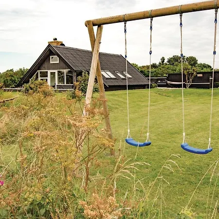 Three-bedroom In Sjallands Odde בית נופש