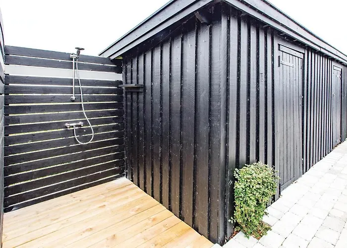 Three-bedroom In Sjallands Odde * Yderby