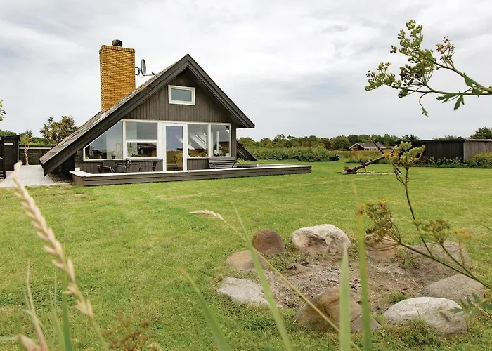 Three-bedroom In Sjallands Odde Yderby